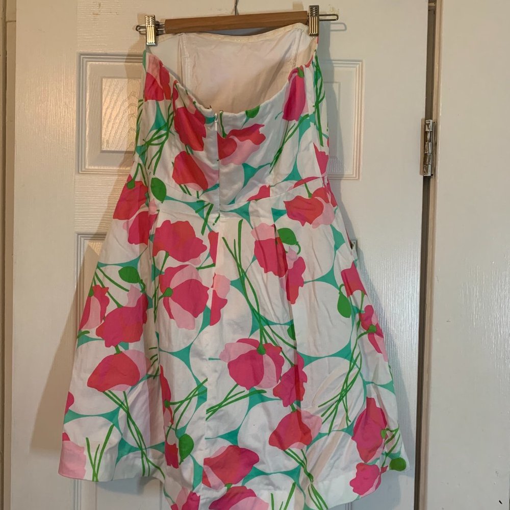 Lilly Pulitzer White Strapless Dress with Pink & Green Floral Print - Picture 2 of 8